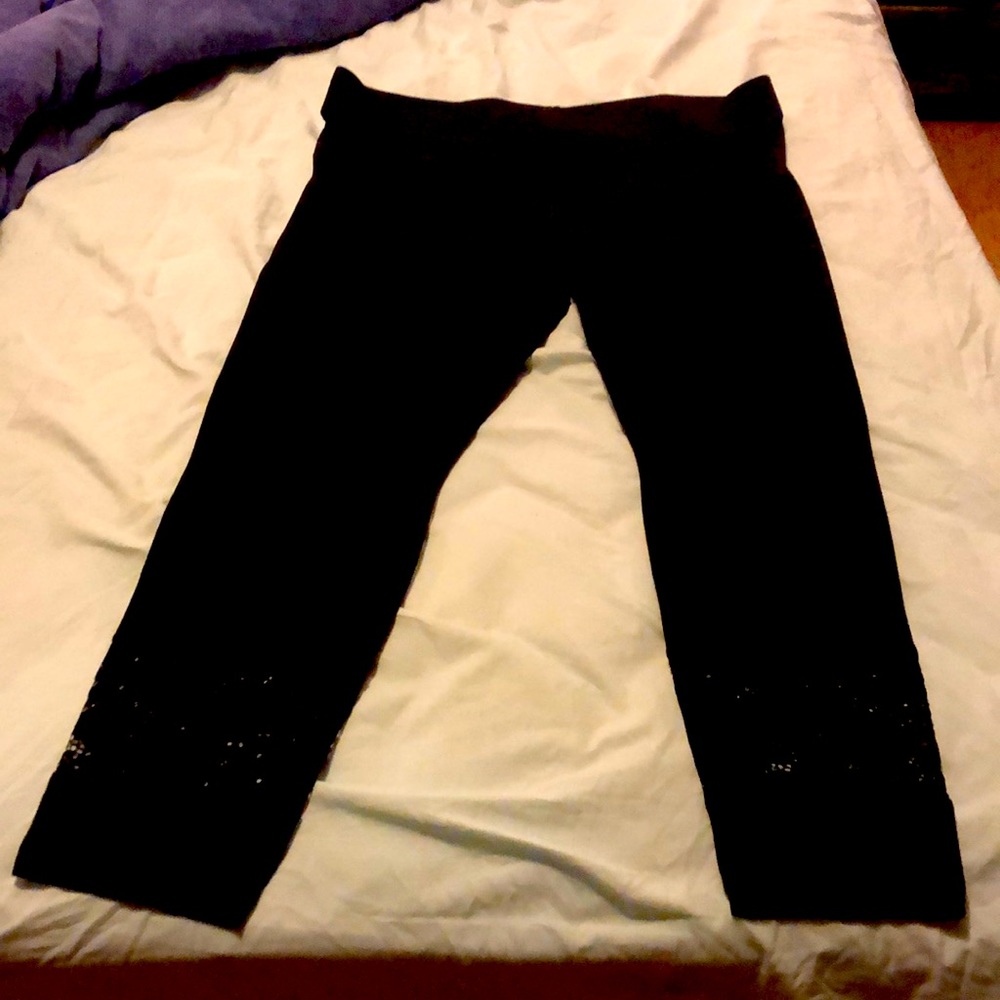 Hue leggings with lace detail